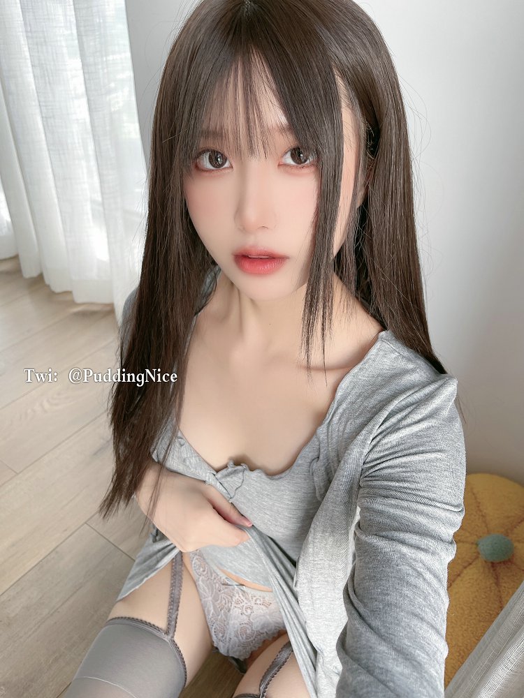 布丁大法 – NO.076 吊带[12P]