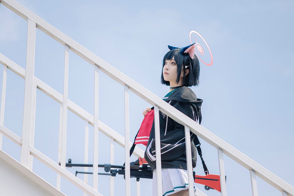 矢量鱼 – NO.001 杏山和纱 [18P]