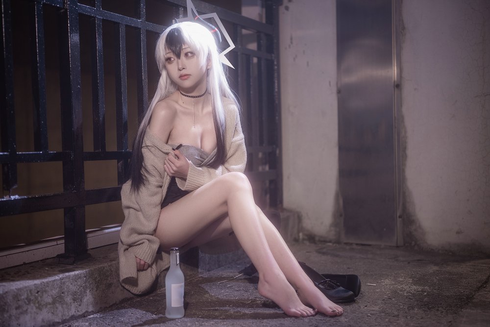 矢量鱼 – NO.005 礼服佳代子 [32P]